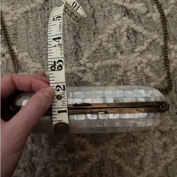 Dressy purse decorated with authentic mother of pearl - Picture 7 of 8